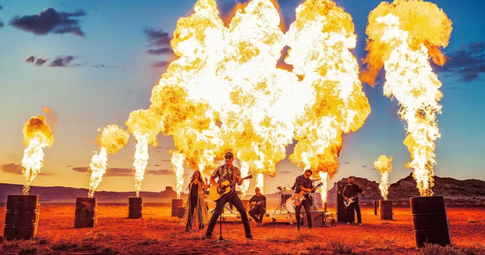 Hot Song - Burn It Down